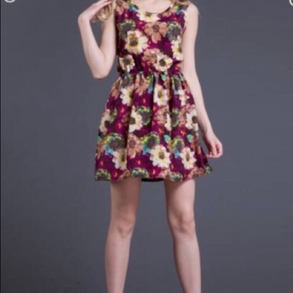 ✨💖 Burgundy floral dress